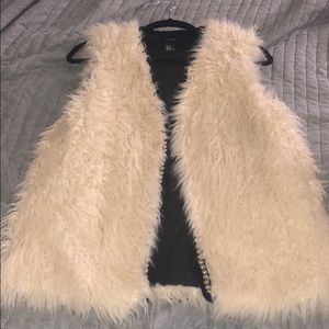 Fur vest